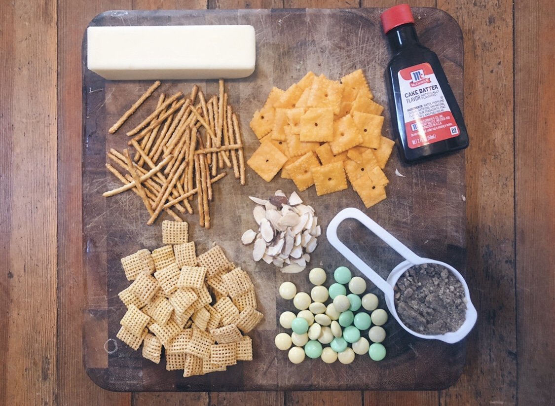 Ingredients for Lucky Leprechaun Bait Snack Mix 