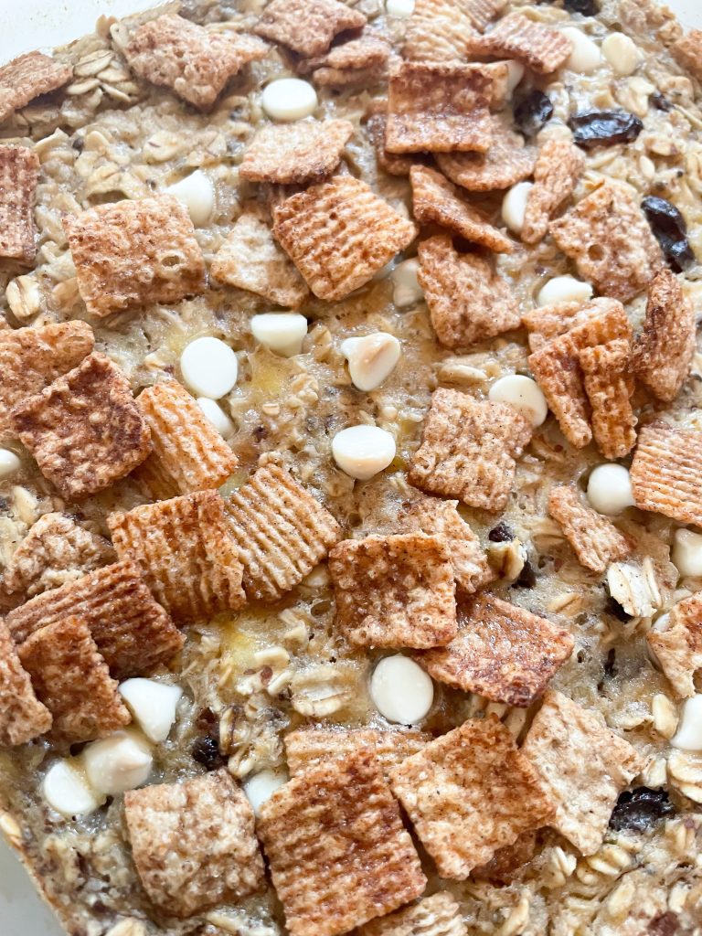 Enlarged oats with Cinnamon Toast Crunch